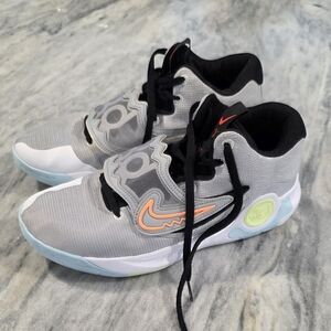 Size 13 Men's Nike KD Trey 5 X Wolf Grey Barely Volt Basketball Shoes DD9538-009